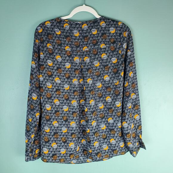 Cabi Eclipse Moon Popover Black Allover Print Blouse Top Size Small - Picture 2 of 6